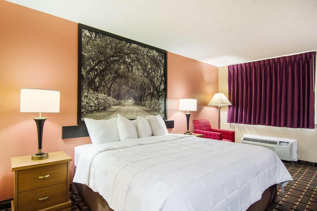 Americas Best Value Inn Darien Habitación foto