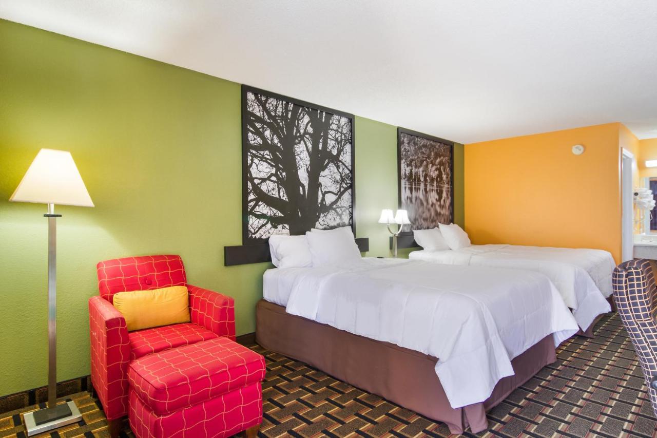 Americas Best Value Inn Darien Exterior foto